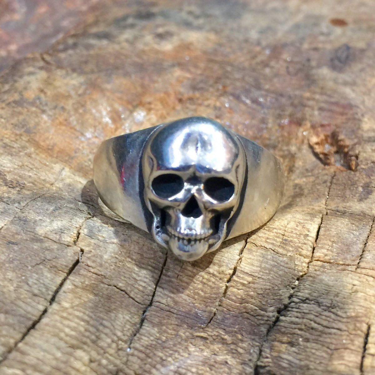 SR2 Medium 15mm Skull Ring – Santa Fe Silverworks by Gregory Segura