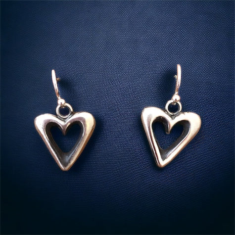 E58 Tufa Cast Heart Earrings