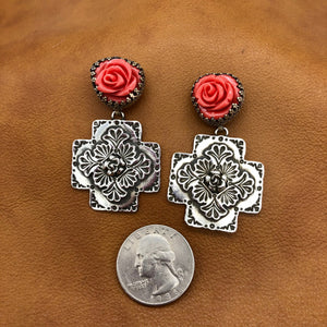 E341 Rose Top Plaza Cross Earrings