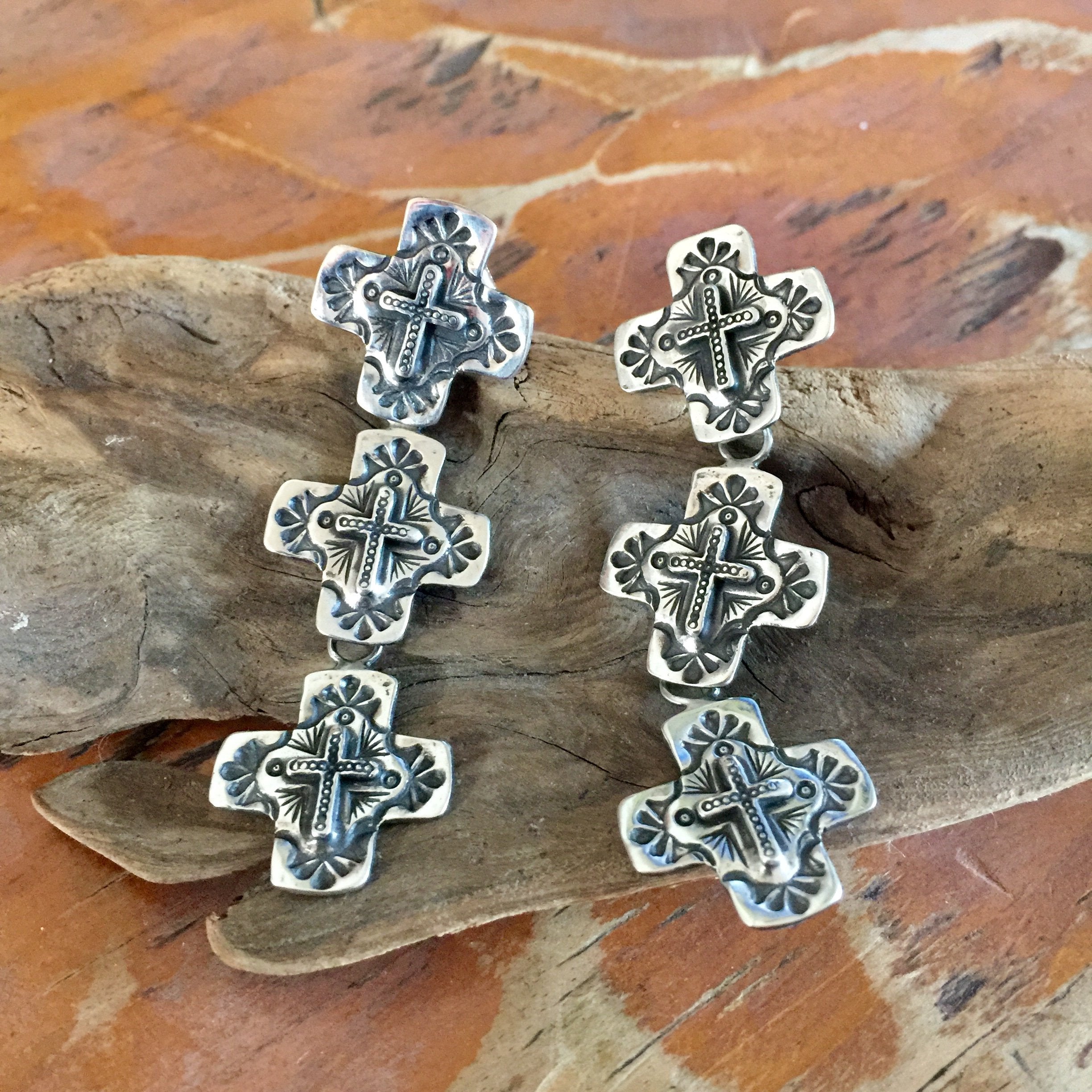 E94T Triple Galisteo Cross Earrings