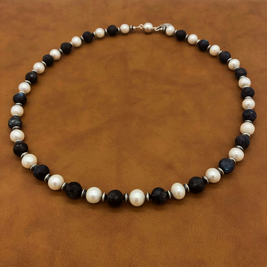 PN4 White Pearl and Black Labradorite Necklace